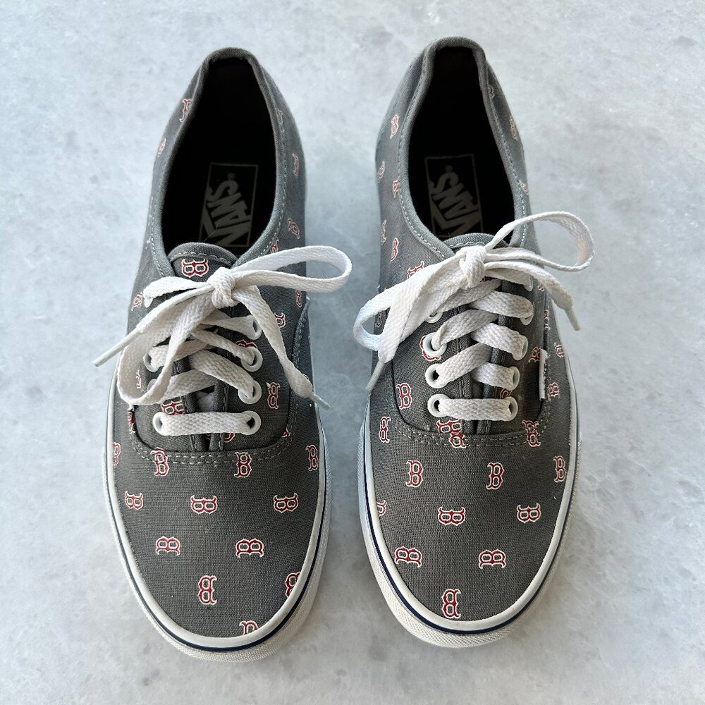 💥RARE💥Vans Authentic Gray MLB Boston Red Sox Skate Shoes Size Men 7.5, Women 9